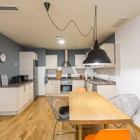 Bubuflats Bubu 5 Valencia